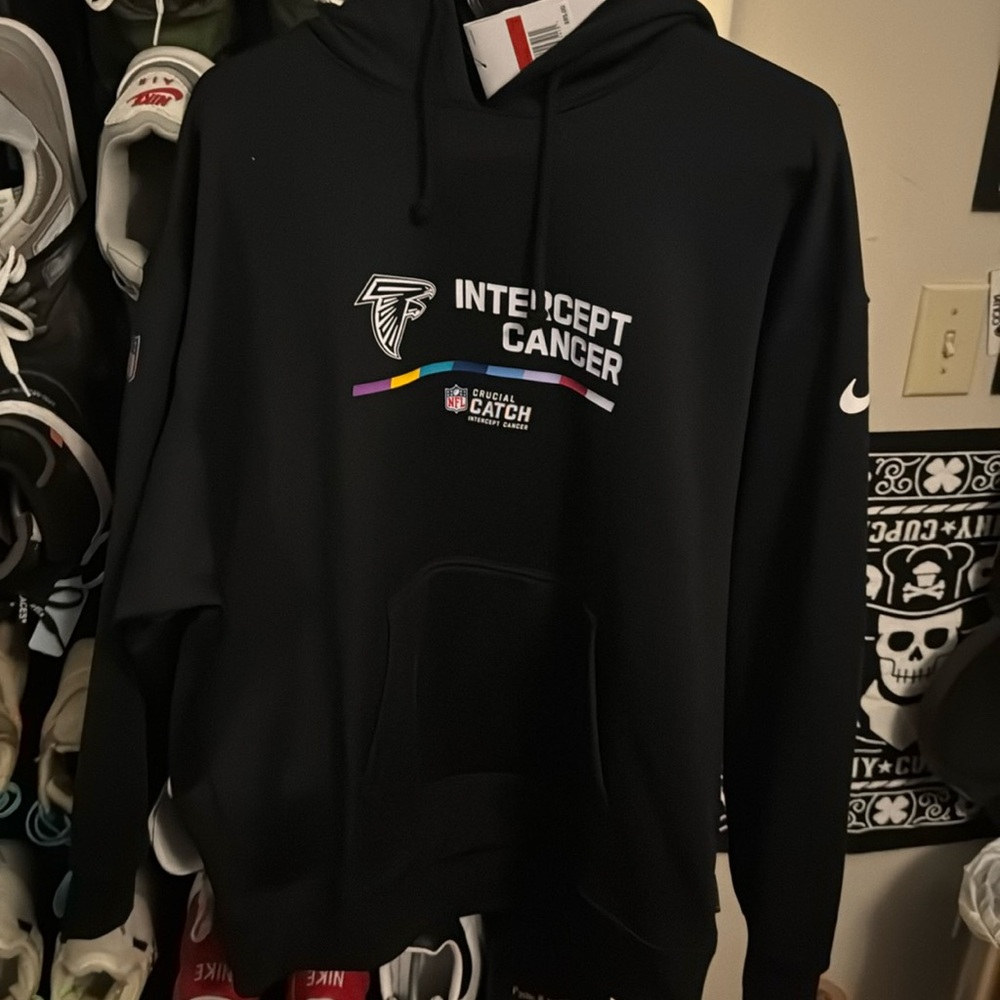 Nike Atlanta Oversized “Intercept Cancer” NFL Licensed on field apparel. NWT